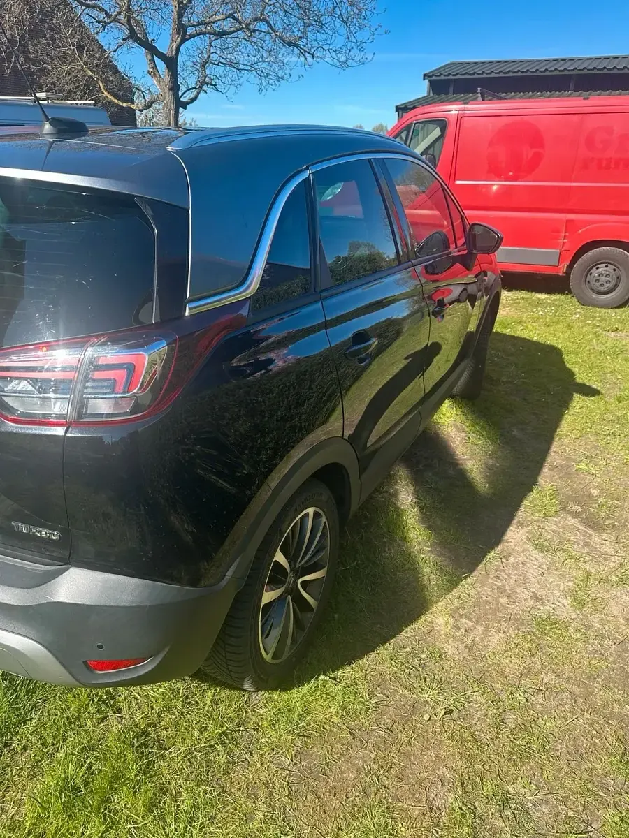 Gebraucht Opel Crossland X 110 PS (80 kW) 2017 Schwarz SUV