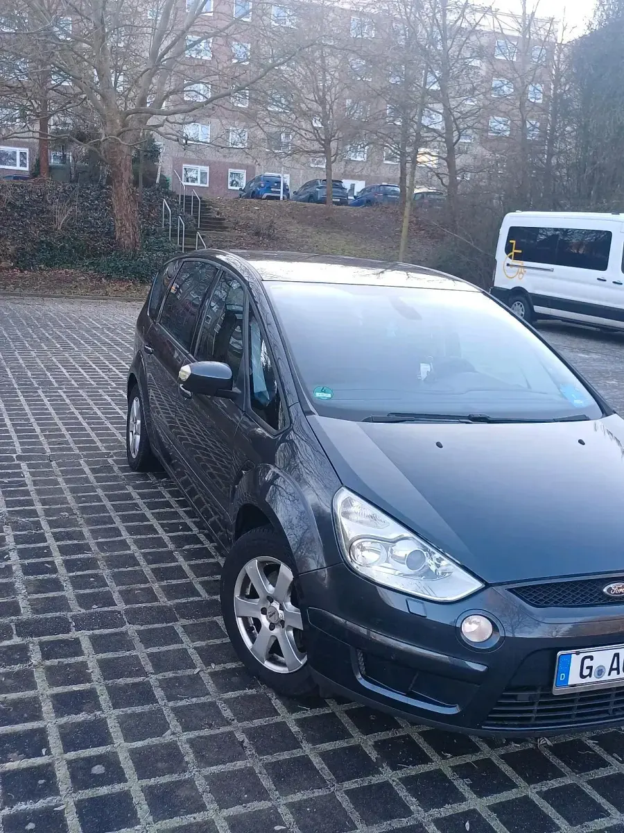 Gebraucht Ford S-MAX S 140 PS (102 kW) 2008 Grau Van / Kleinbus