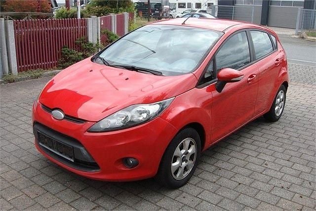Rot Gebraucht 2010 Ford Fiesta Kleinwagen | 1.900 € (Superpreis) - Bild 1/4