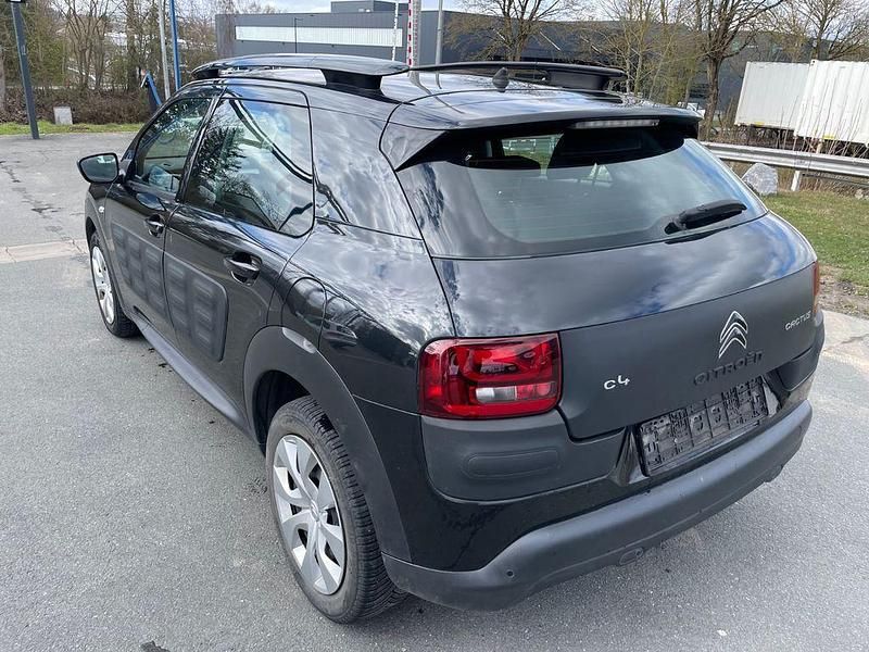 Gebraucht Citroën C4 82 PS (60 kW) 2017 Schwarz Limousine
