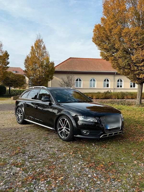 Schwarz Gebraucht 2010 Audi A4 Allroad Kombi | 7.000 € (Fairer Preis) - Bild 1/4