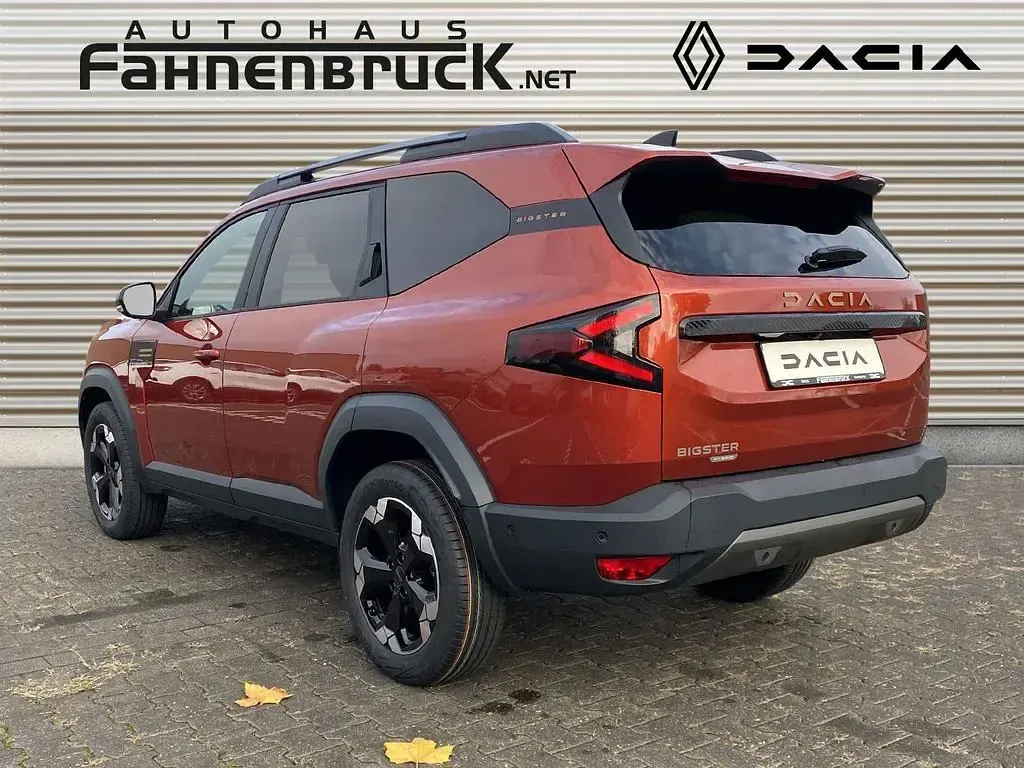 Neu Dacia Bigster Extreme 156 PS (114 kW) 2026 Terracottabraun metallic SUV