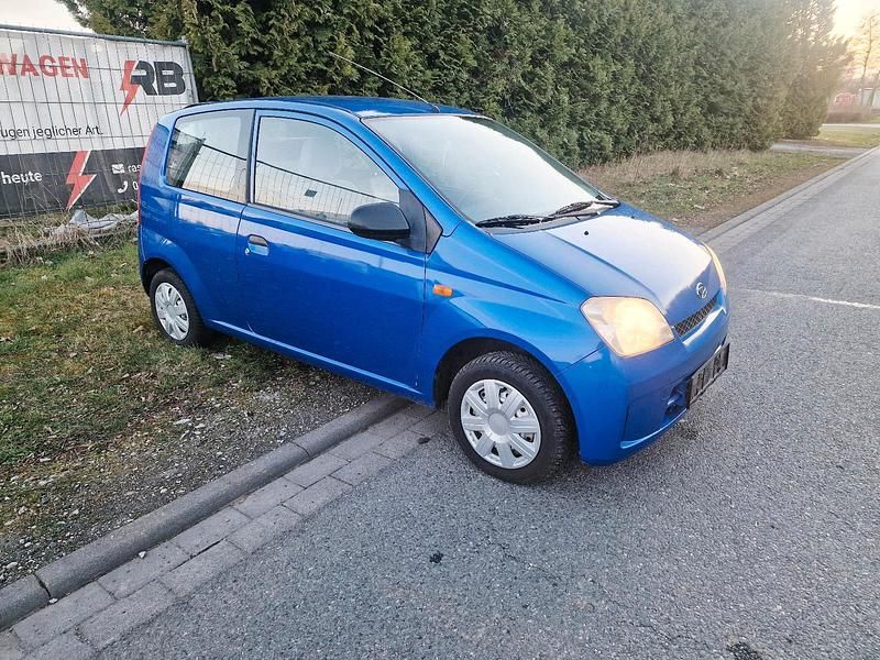 Gebraucht Daihatsu Cuore 60 PS (44 kW) 2005 Blau Kleinwagen