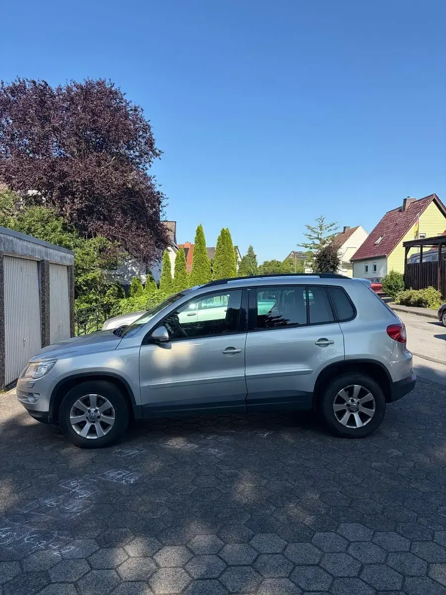 Gebraucht VW Tiguan 140 PS (102 kW) 2007 Beige SUV