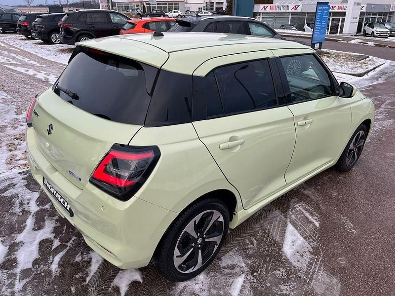 Gebraucht Suzuki Swift Comfort+ 83 PS (61 kW) 2025 Gelb Kleinwagen