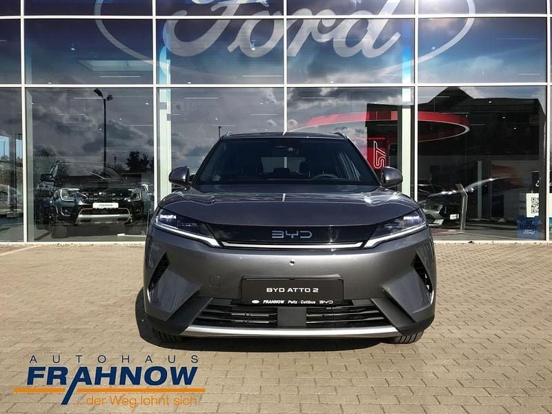 Neu BYD Atto 2 Boost 212 PS (155 kW) 2026 Grau SUV