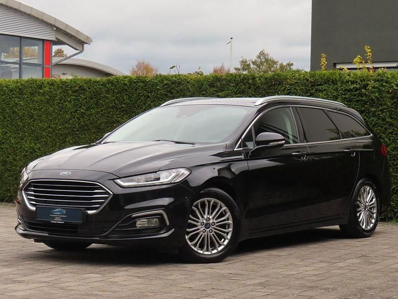 Schwarz Gebraucht 2020 Ford Mondeo Titanium Limousine | 14.000 € (Fairer Preis) - Bild 1/4