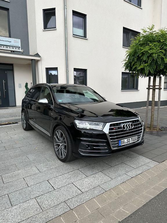 Gebraucht Audi SQ7 Ambiente 435 PS (319 kW) 2017 Schwarz SUV