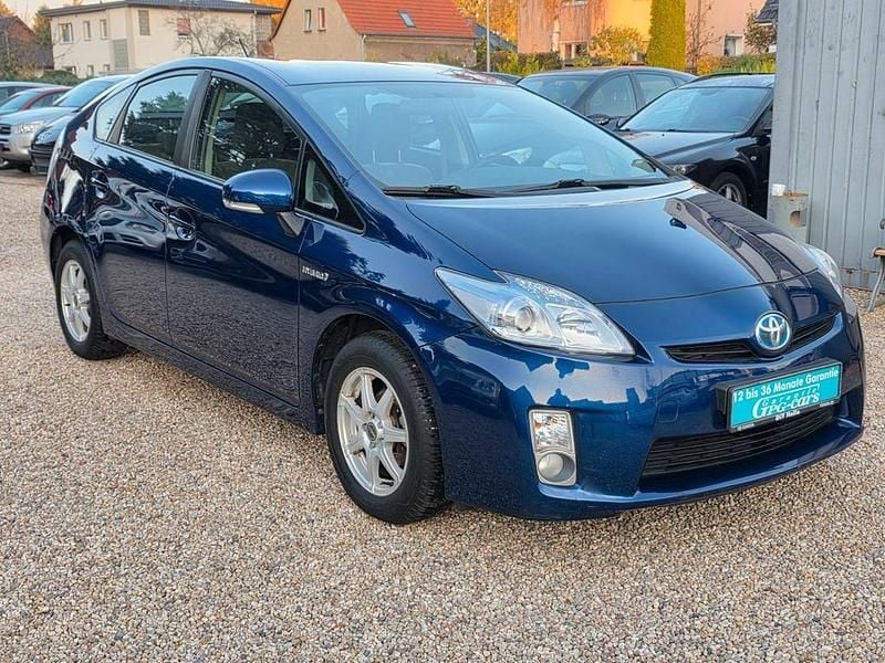 Blau Gebraucht 2012 Toyota Prius Limousine | 10.999 € (Guter Preis) - Bild 1/4