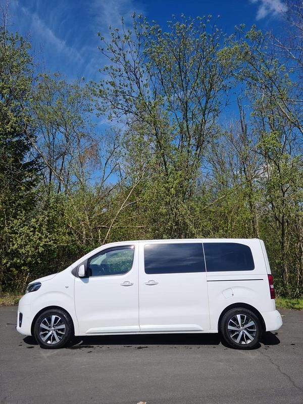 Usata Toyota Proace Verso 150 CV (110 kW) 2020 Bianco Monovolume