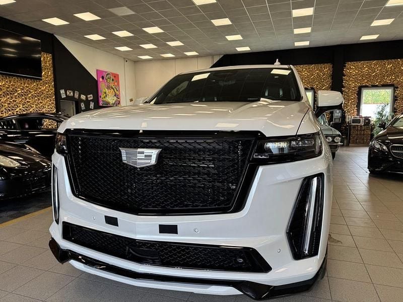 Gebraucht Cadillac Escalade 683 PS (502 kW) 2023 Weiß SUV