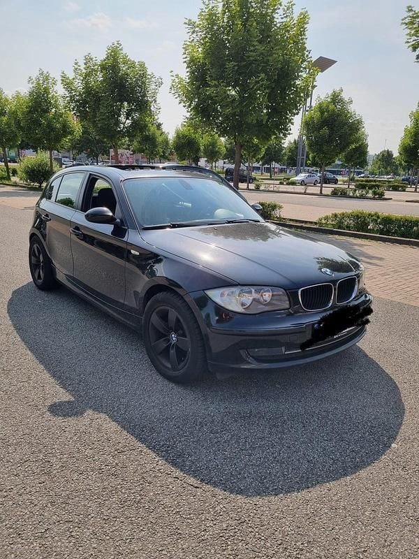 Schwarz Gebraucht 2008 BMW 116 Kleinwagen | 2.350 € (Superpreis) - Bild 1/4