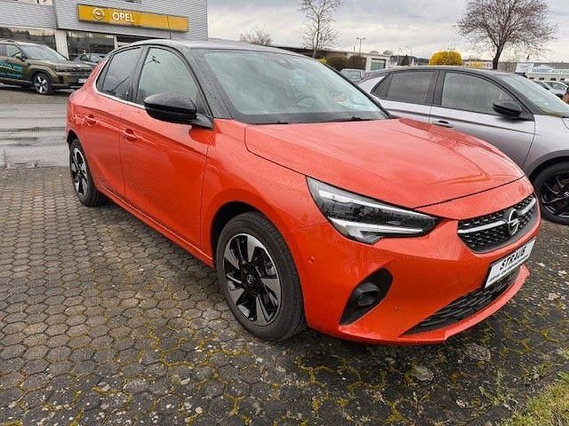 Gebraucht Opel Corsa-e Elegance 100 kW (136 PS) 2022 Orange fizz/spicy orange Kleinwagen