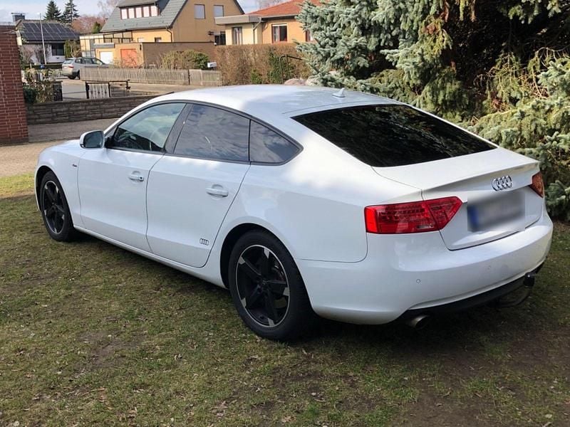 Gebraucht Audi A5 Ambiente 170 PS (125 kW) 2012 Weiß Coupé