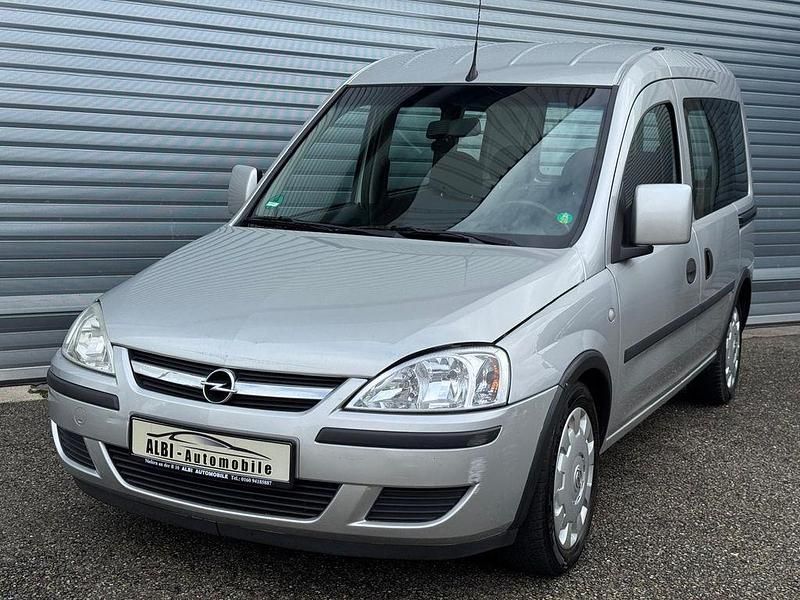 Silber Gebraucht 2004 Opel Combo Van / Kleinbus | 2.980 € (Fairer Preis) - Bild 1/4