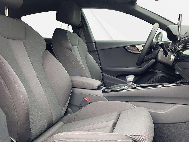 Second-hand Audi A5 204 CP (150 kW) 2020 Alb Coupe