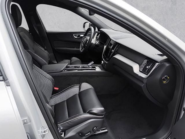 Gebraucht Volvo XC60 Plus 398 PS (292 kW) 2024 Silber SUV