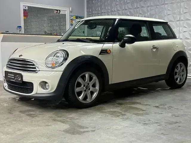 Gebraucht Mini One D 90 PS (66 kW) 2010 Weiß Kleinwagen