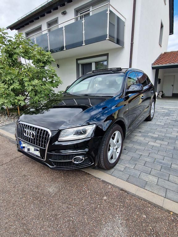 Schwarz Gebraucht 2016 Audi Q5 SUV | 17.500 € (Guter Preis) - Bild 1/4