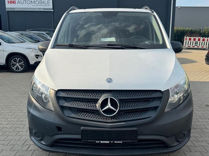 Gebraucht Mercedes Vito 114 PS (83 kW) 2015 Weiß Van