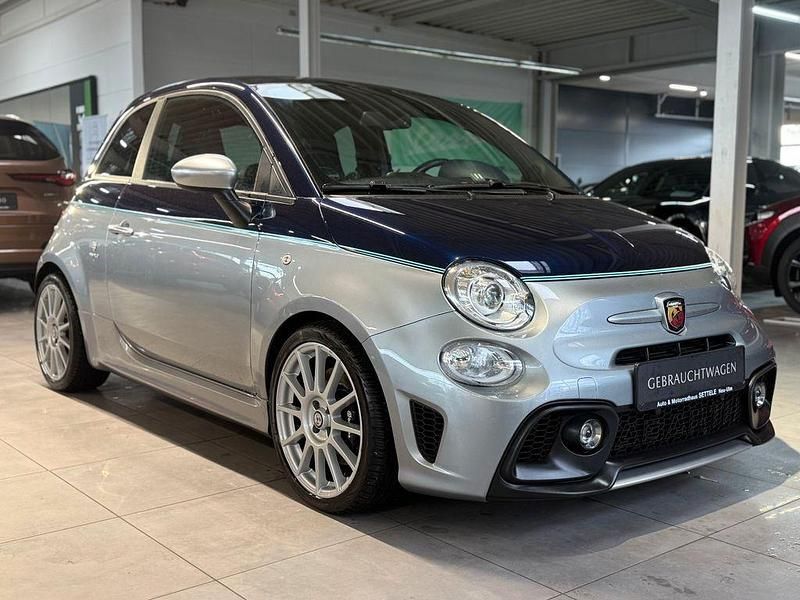 Usado Abarth 695 179 HP (131 kW) 2018 Azul Citadino