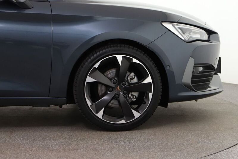 Gebraucht Cupra Leon 150 PS (110 kW) 2024 Othercolor Limousine