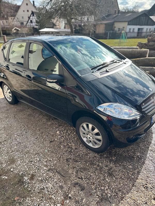 Gebraucht Mercedes A150 95 PS (69 kW) 2007 Schwarz Kleinwagen