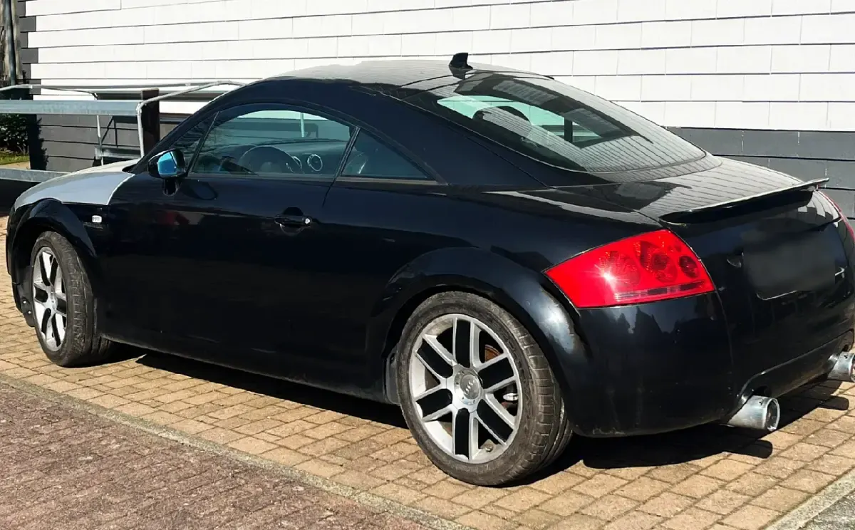 Używany Audi TT 150 KM (110 kW) 2001 Czarny Coupe