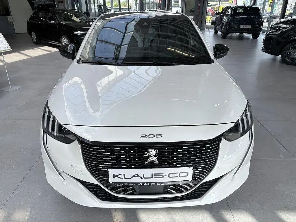 Gebraucht Peugeot 208 GT 101 PS (74 kW) 2022 Weiß Kleinwagen