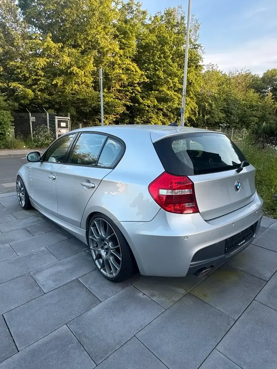 Gebraucht BMW 123 M Sport 204 PS (150 kW) 2011 Silber Kleinwagen