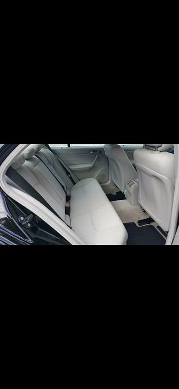 Gebraucht Mercedes C180 143 PS (105 kW) 2006 Schwarz Limousine