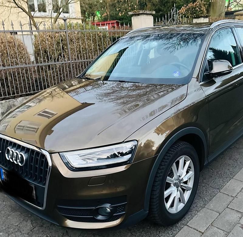 Braun Gebraucht 2013 Audi Q3 SUV | 14.000 € (Guter Preis) - Bild 1/4
