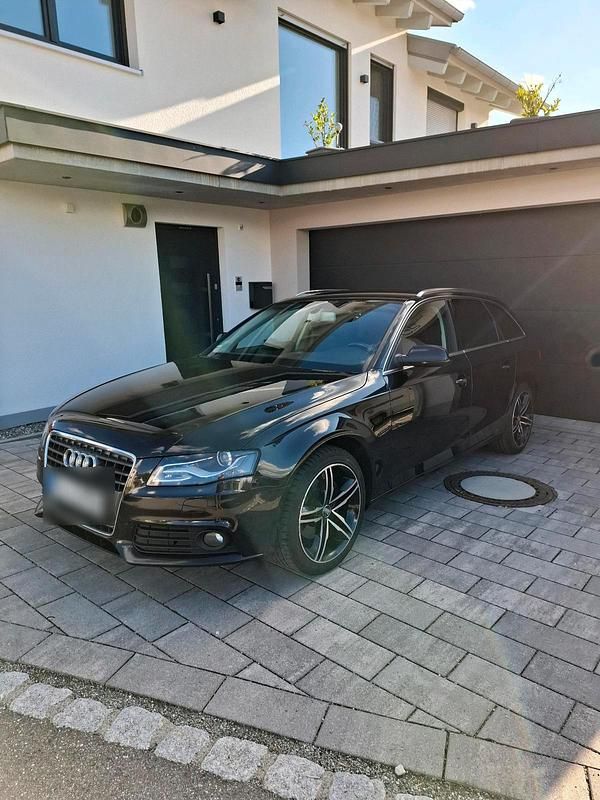Schwarz Gebraucht 2011 Audi A4 Kombi | 6.500 € (Guter Preis) - Bild 1/4