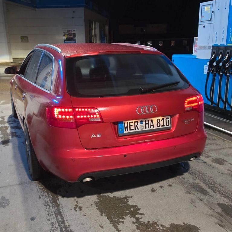 Gebraucht Audi A6 Performance 232 PS (170 kW) 2006 Rot Limousine