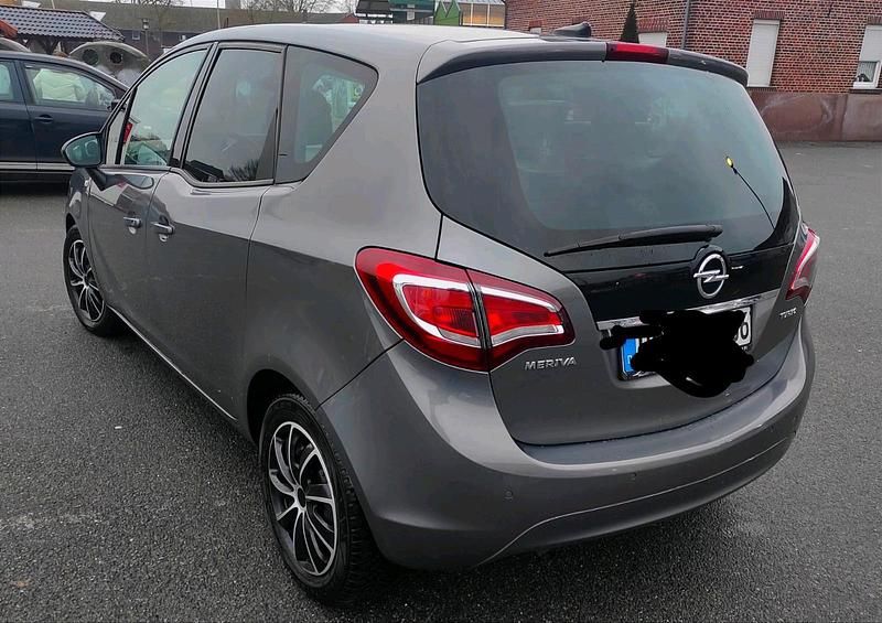 Gebraucht Opel Meriva 120 PS (88 kW) 2016 Grau Van / Kleinbus