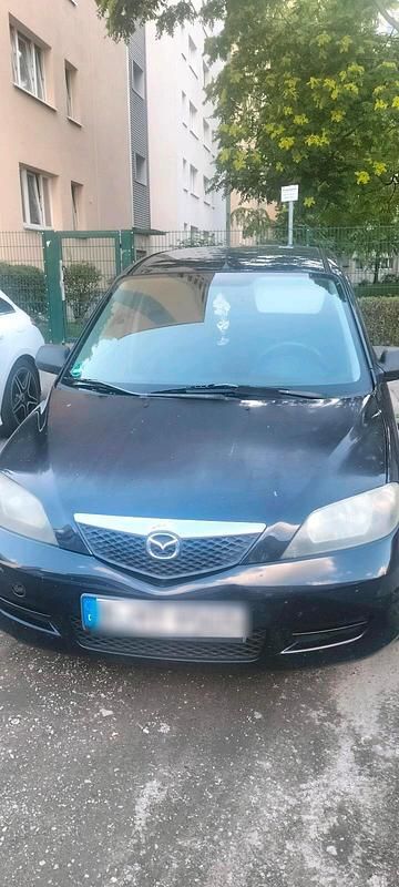 Schwarz Gebraucht 2005 Mazda 2 Kleinwagen | 600 € (Fairer Preis) - Bild 1/4