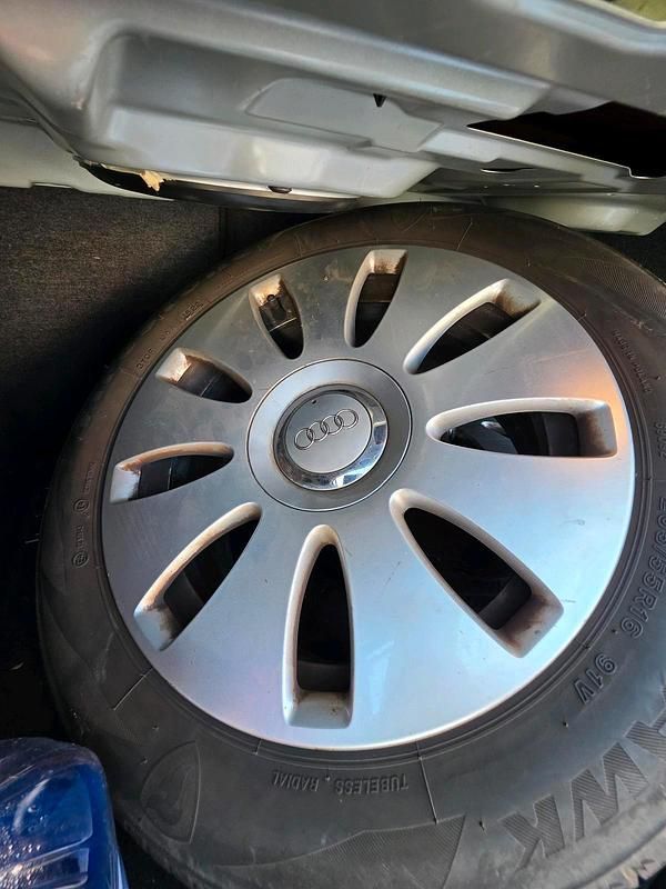 Gebraucht Audi A4 2005 Grau Limousine