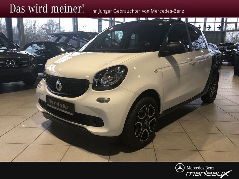 Weiß Gebraucht 2019 Smart ForFour Electric Drive Limousine | 12.740 € (Teuer) - Bild 1/4