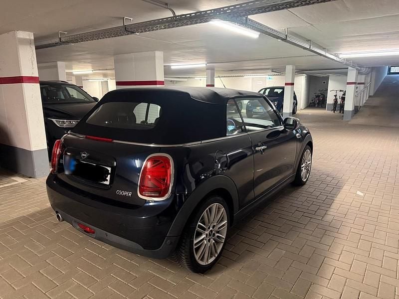 Gebraucht Mini Cooper Cabriolet 134 PS (98 kW) 2020 Blau Cabrio