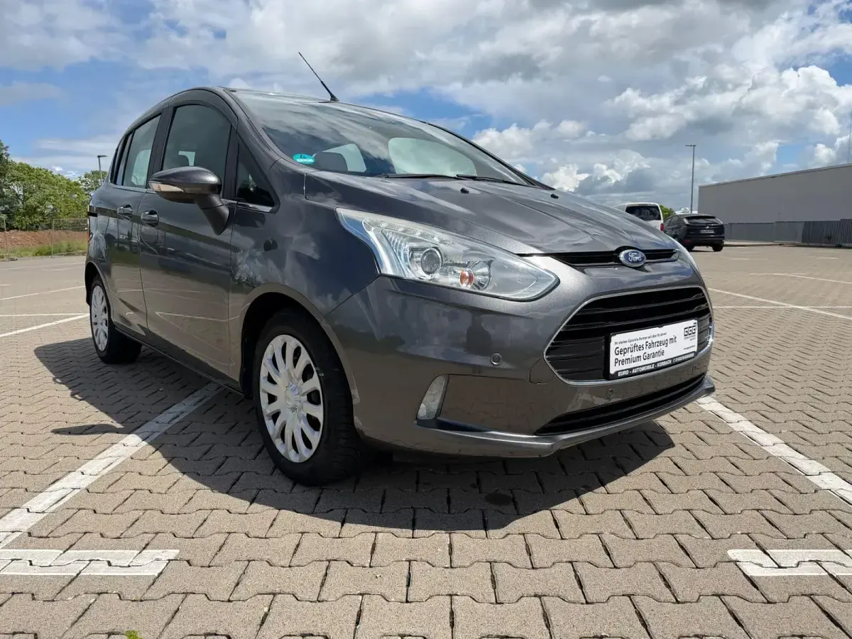Gebraucht Ford B-MAX Titanium 101 PS (74 kW) 2016 Grau Van / Kleinbus