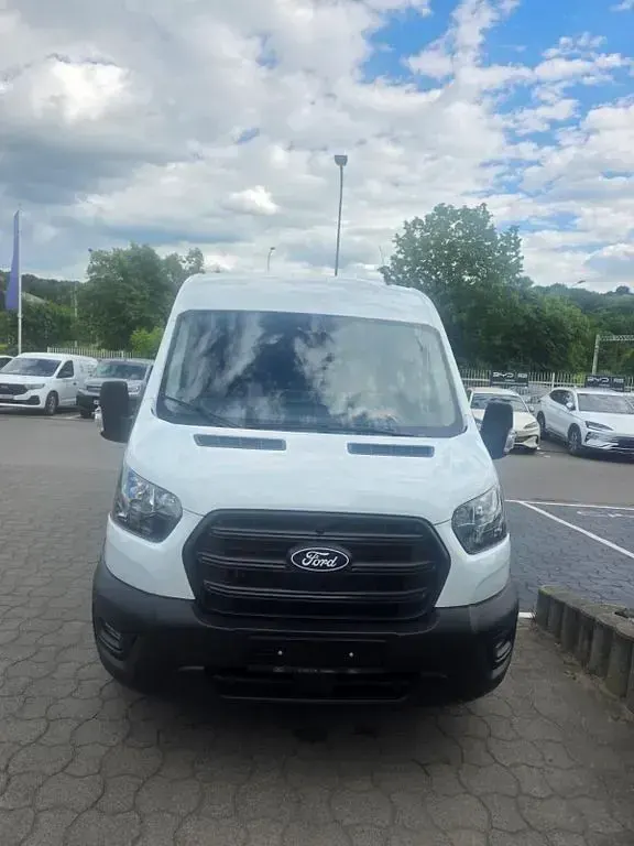 Neu Ford Transit Trend 131 PS (96 kW) 2026 Weiß Van / Kleinbus