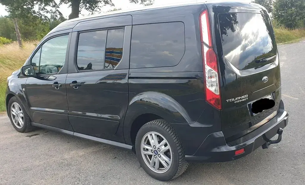 Gebraucht Ford Tourneo Connect Titanium 120 PS (88 kW) 2018 Schwarz Van / Kleinbus