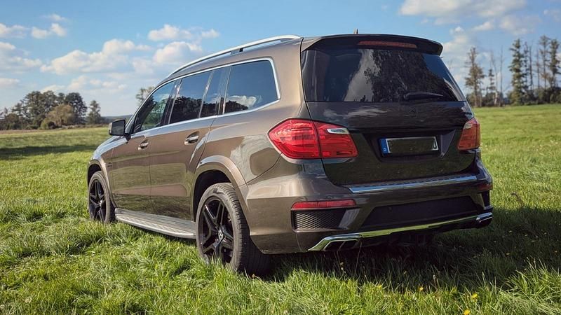 Gebraucht Mercedes GL500 AMG 435 PS (319 kW) 2014 Braun SUV