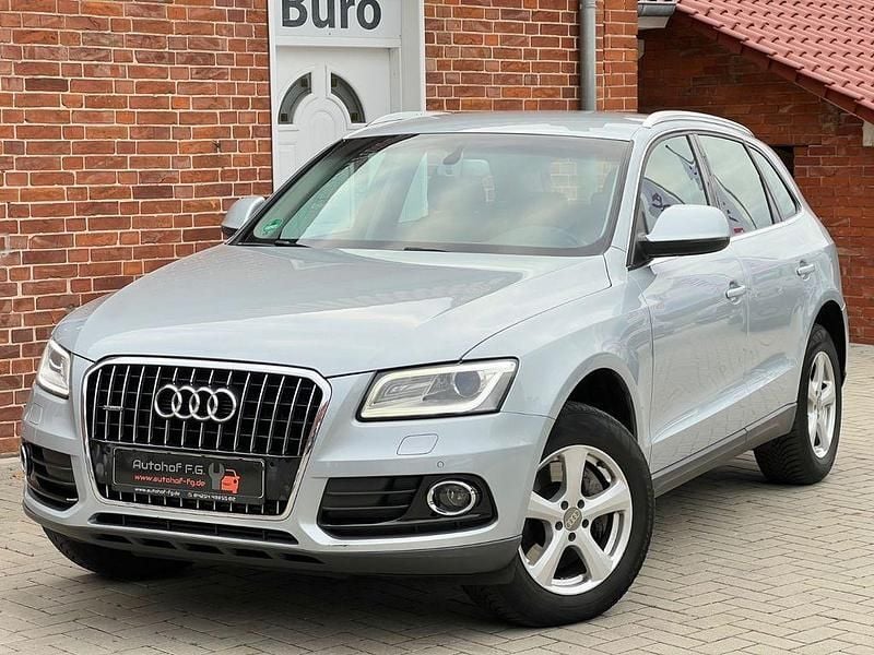 Silber Gebraucht 2013 Audi Q5 Ambiente SUV | 10.450 € (Guter Preis) - Bild 1/4