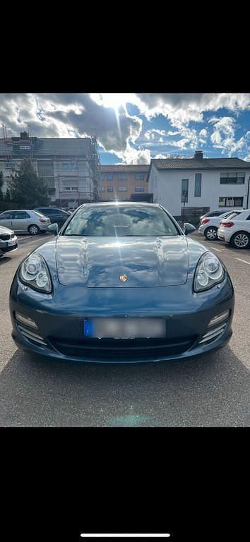 Gebraucht Porsche Panamera 4S 400 PS (294 kW) 2009 Blau Limousine