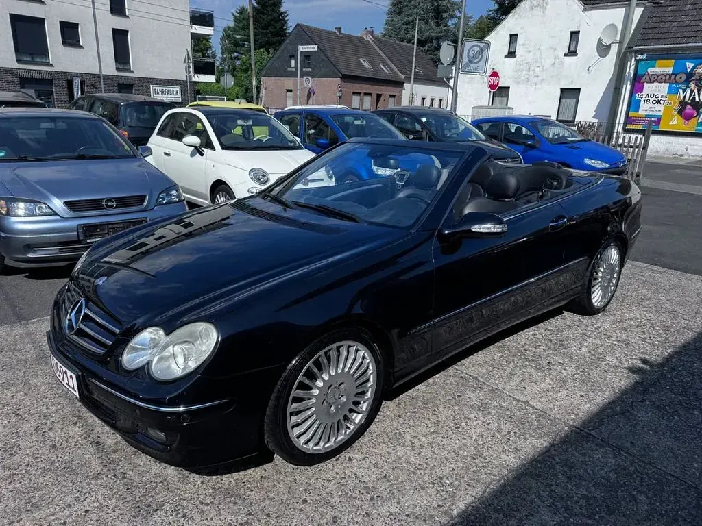 Gebraucht Mercedes CLK320 224 PS (164 kW) 2006 Schwarz Cabrio