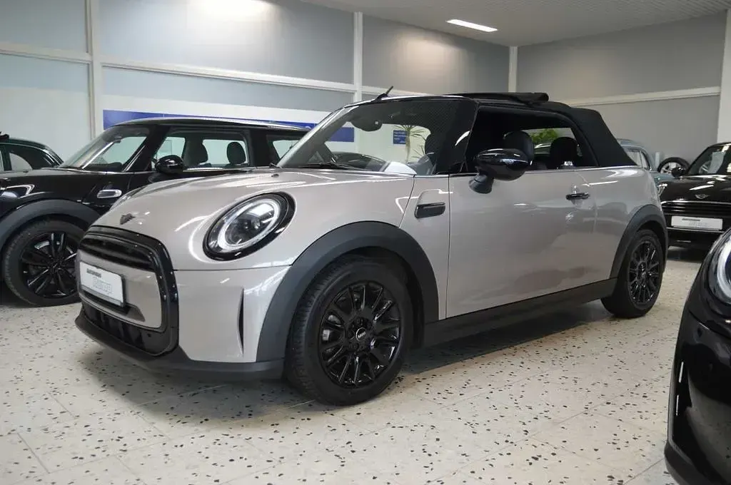 Gebraucht Mini Cooper Cabriolet Classic 136 PS (100 kW) 2021 Grau Cabrio