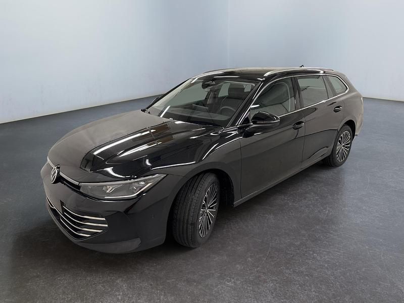 Neu VW Passat Elegance 150 PS (110 kW) 2025 Kombi