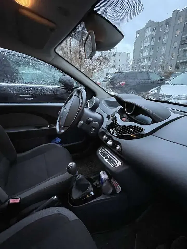 Używany Renault Twingo Dynamique 75 KM (55 kW) 2012 Hatchback