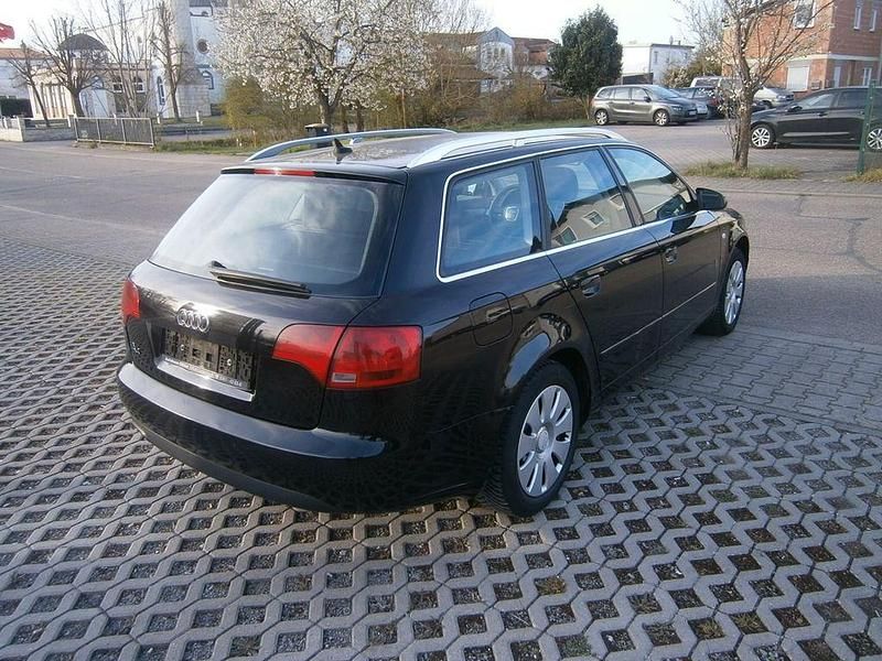 Gebraucht Audi A4 Comfort 140 PS (102 kW) 2006 Schwarz Kombi